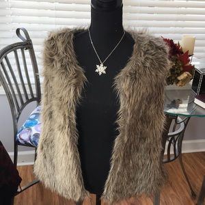 rue 21 fur vest